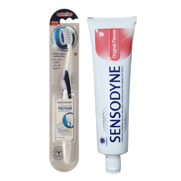 خمیر دندان سنسوداین مدل Flavour حجم 75 میلی لیتر به همراه مسواک سنسوداین مدل ریپیر با برس نرم
