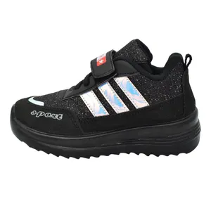 کفش مخصوص پیاده روی پسرانه پویش کد 9219