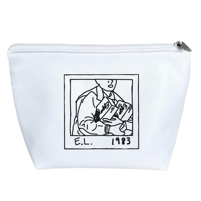 کیف لوازم آرایش دخترانه خندالو مدل Stranger Things کد 9926