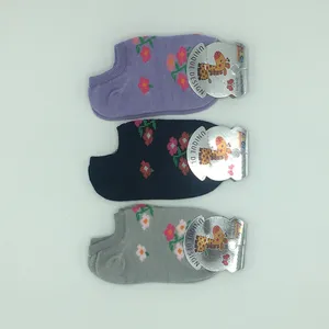 جوراب دخترانه ایاق مدل گلگون کد 4_948 مجموعه 3 عددی