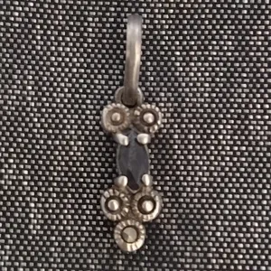 آویز گردنبند نقره زنانه سلین کالا مدل یاقوت زمرد ce-new211