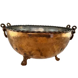 کاسه مسی مدل گوشواره دار