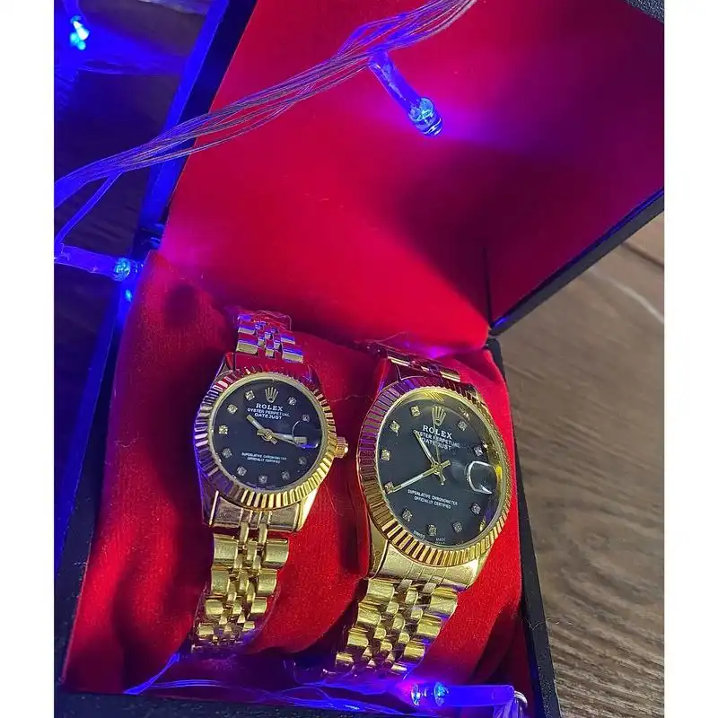 ست ساعت مچی عقربه ای زنانه و مردانه  مدل دیت جاستmt1