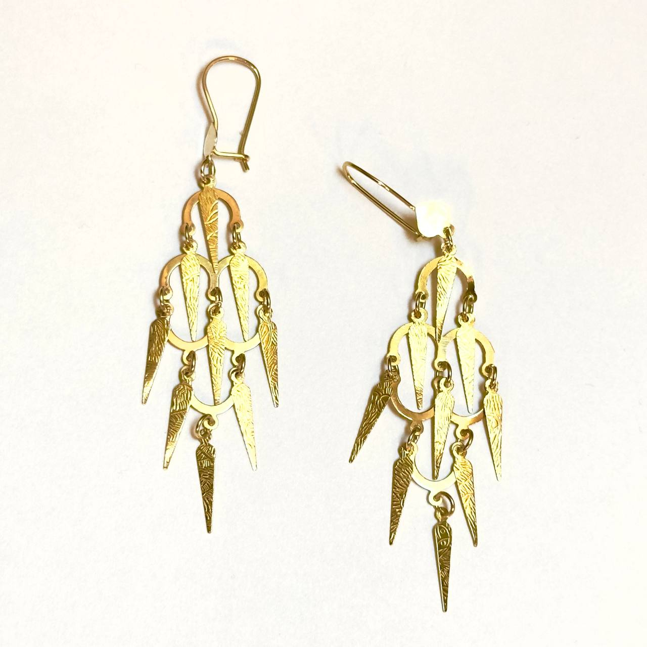 گوشواره طلا 18 عیار زنانه مدل G012 طرح آویز قندیلی