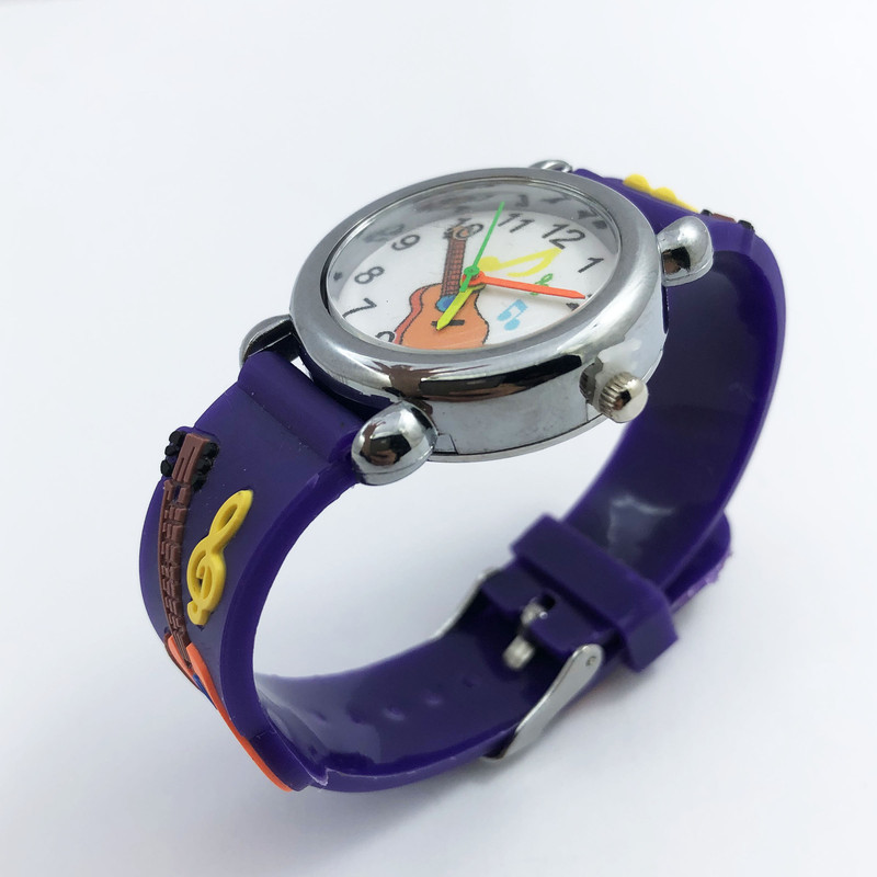 ساعت مچی عقربه ای بچگانه مدل گیتار