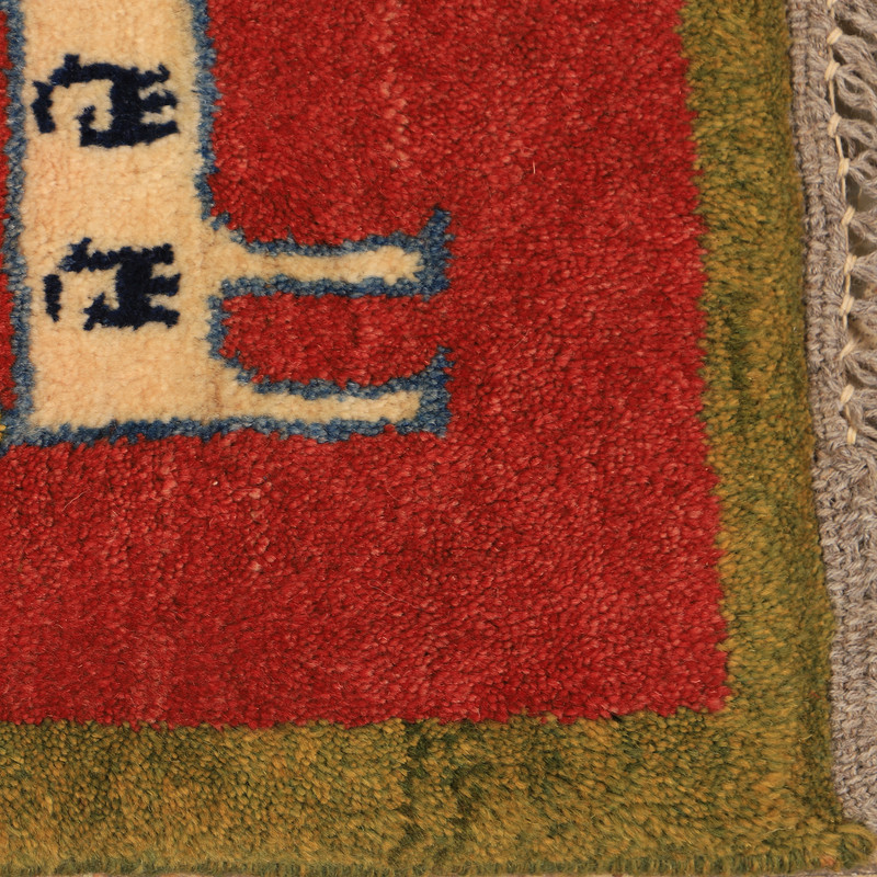 گبه دستباف نیم متری طرح قشقایی کد 4040410