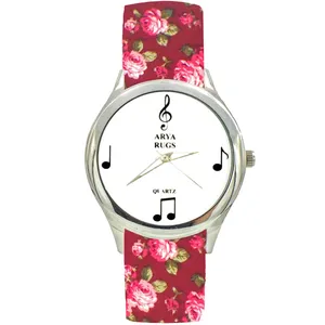 ساعت مچی عقربه ای زنانه مدل  بند پارچه ای کد 4704