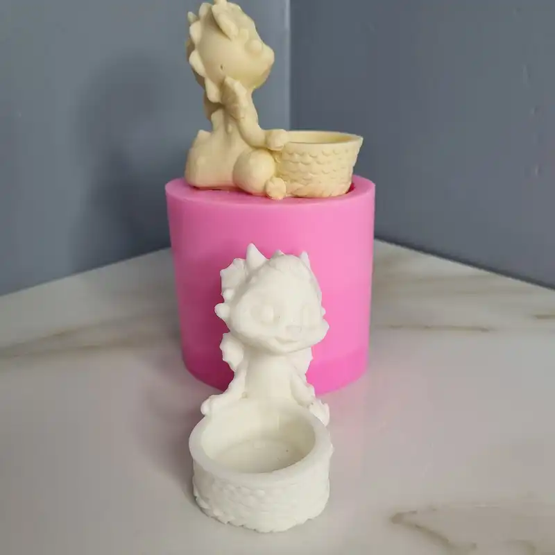 قالب شمع مدل اژدها وارمردار نماد سال 1403