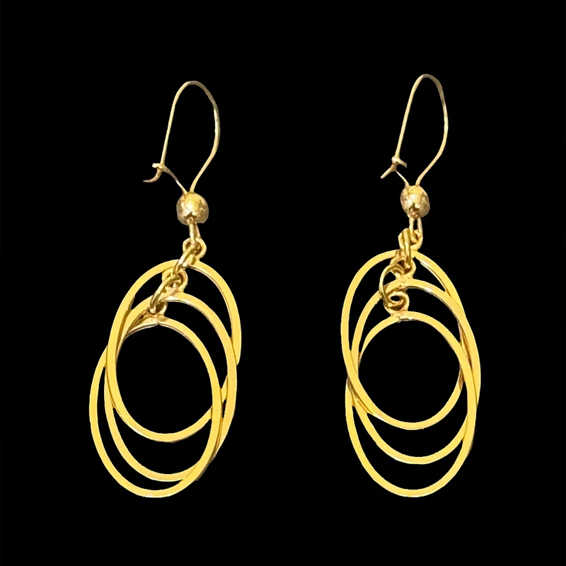 گوشواره طلا 18 عیار زنانه با طرح 3 لوزی مدل DK625