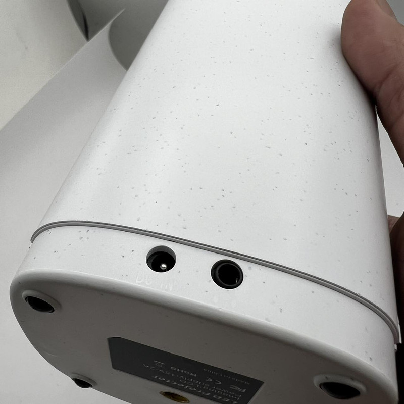 مینی ویدئو پروژکتور مدل T1 مینی ویدئو پروژکتور مدل T1