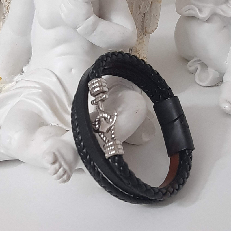 دستبند مردانه مدل چرم طبیعی کد 0033