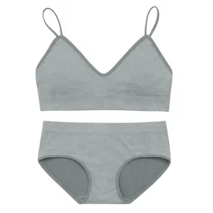 ست شورت و نیم تنه ورزشی زنانه ماییلدا مدل 5368