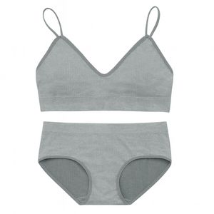 ست شورت و نیم تنه ورزشی زنانه ماییلدا مدل 5368