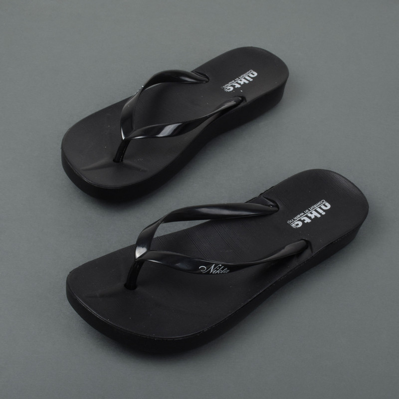 دمپایی لاانگشتی زنانه نیکتا مدل BK.2048