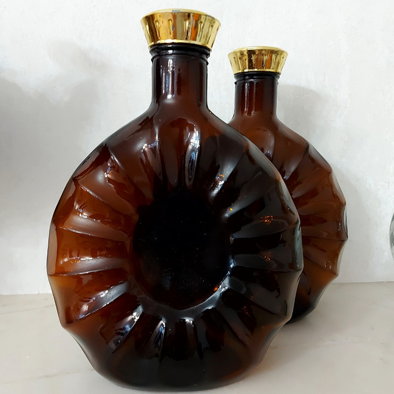 بطری مدل مات شیشه ای