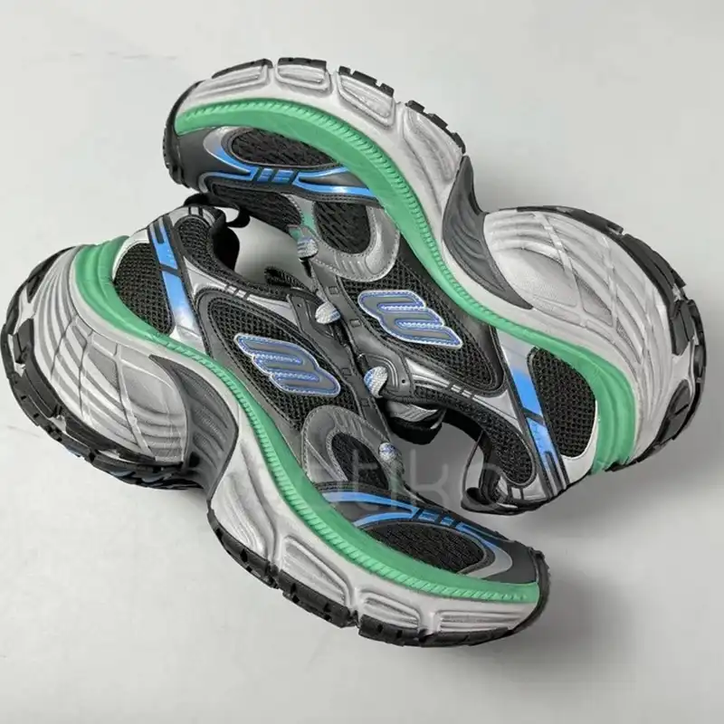 کفش پیاده روی مردانه مدل دراگون