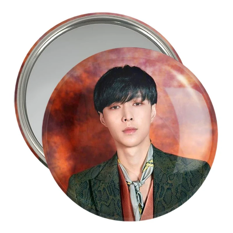 آینه جیبی خندالو مدل لی گروه اکسو EXO  کد 13436