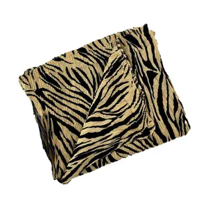 شال زنانه مدل زبرا