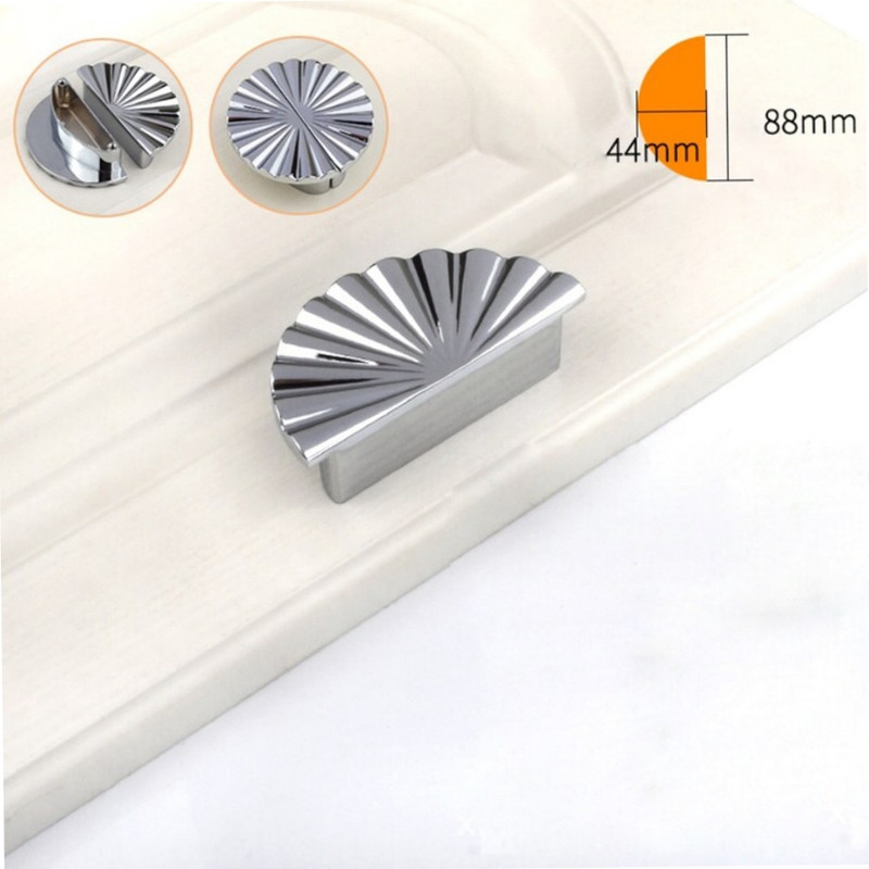 دستگیره کابینت مدل تک پیچ A4 بسته 3 عددی دستگیره کابینت مدل تک پیچ A4 بسته 3 عددی