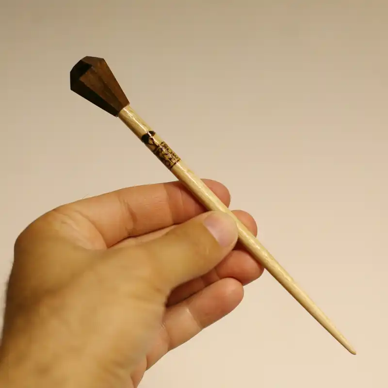 گیره مو زنانه مدل الماس چوبی