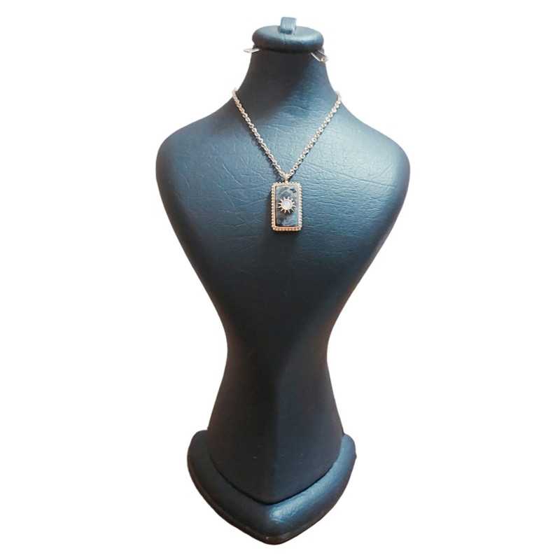گردنبند زنانه مدل labradorite