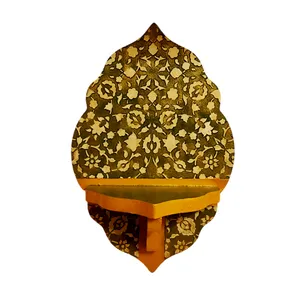 شمعدان چوبی مدل برجسته کد 2200