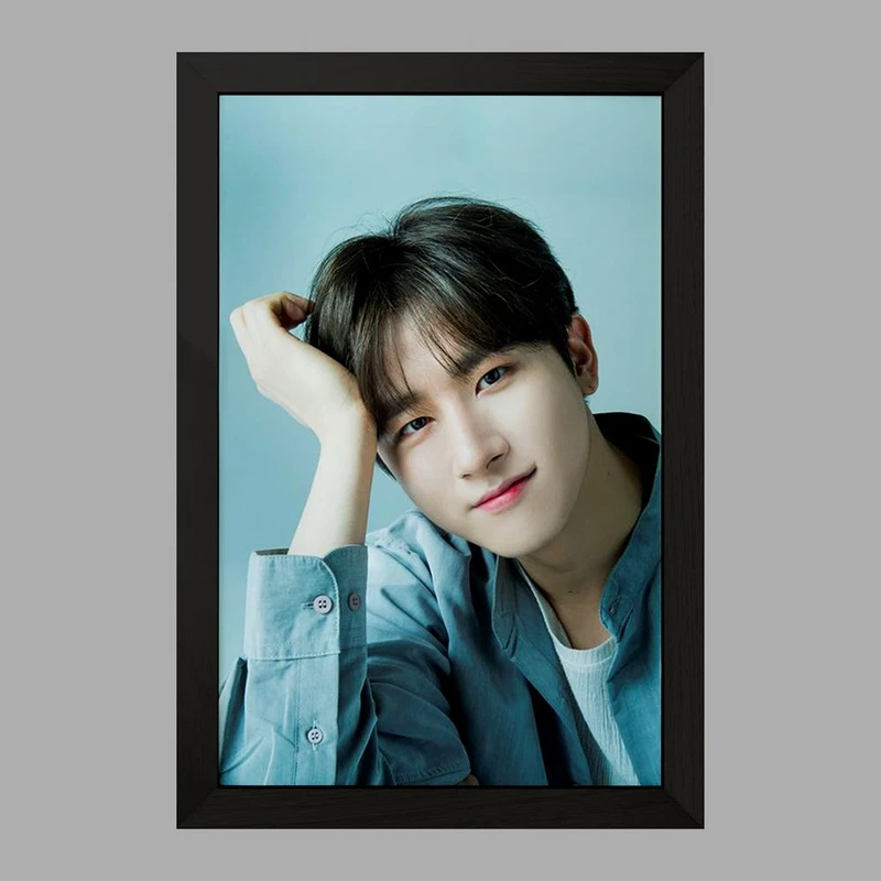 تابلو خندالو مدل آی ام گروه مانستا اکس MONSTA X  کد 12251