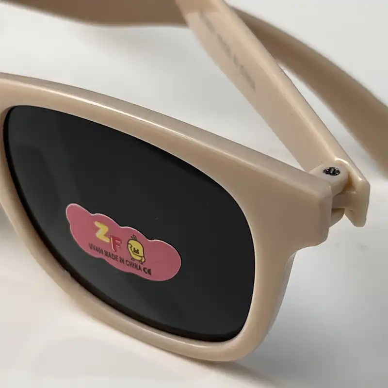 عینک آفتابی بچگانه مدل شایان کد  W I TH