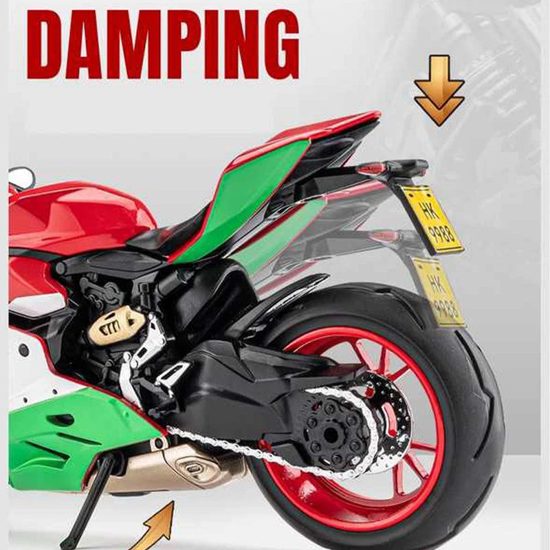 عکس شماره 6 : موتور بازی ناب سل مدل دوکاتی شارژی دودزا چراغدار فلزی به همراه کلید استارت و کلاه کاسکت