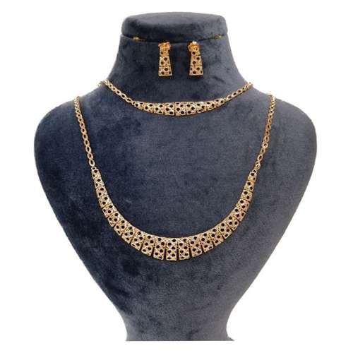 نیم ست طلا 18 عیار زنانه گالری یارطلا مدل تراش ملانیا کد SR153-G