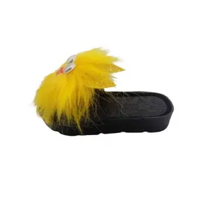 دمپایی دخترانه مدل مانیا Z100