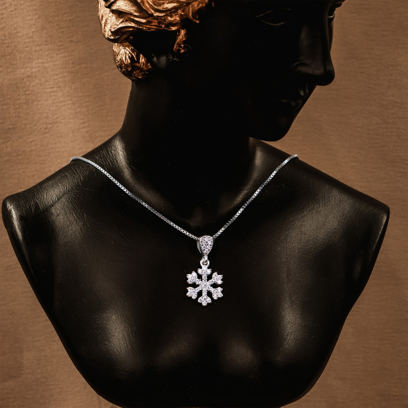 نیم ست نقره زنانه جی تی ای مدل دانه ی برف نیم ست نقره زنانه جی تی ای مدل دانه ی برف