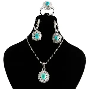 نیم ست نقره زنانه کد AV011