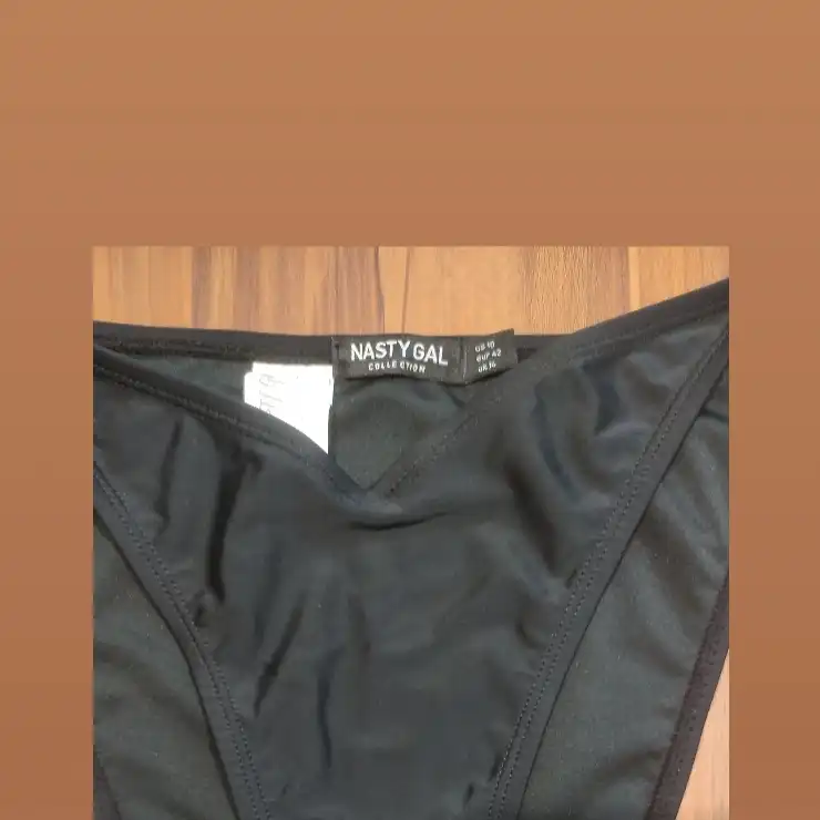 مایو زنانه ناستیگال مدل NA7