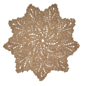 رومیزی قلاب بافی طرح گل 9 گلبرگی