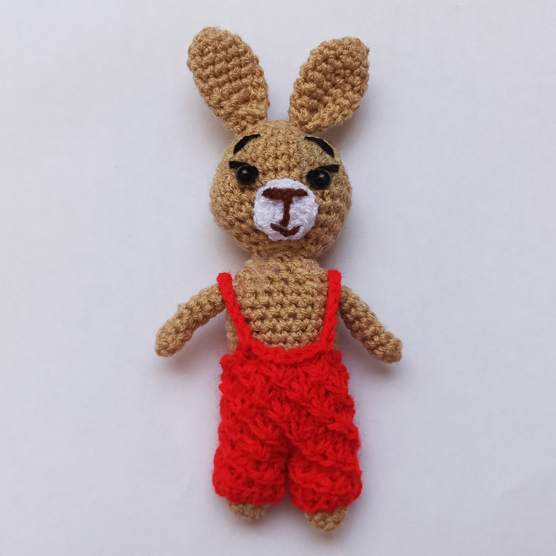 عروسک بافتنی مدل خرگوش طرح پسر کد 002