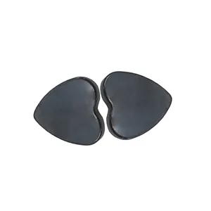  ابزار شوخی دنیای سرگرمی های کمیاب طرح مگنت قلبی مدل DSK-A4321 بسته 2 عددی