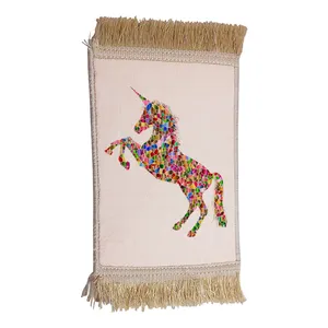 فرش ماشینی دیوارکوب مدل یونیکورن کد 47