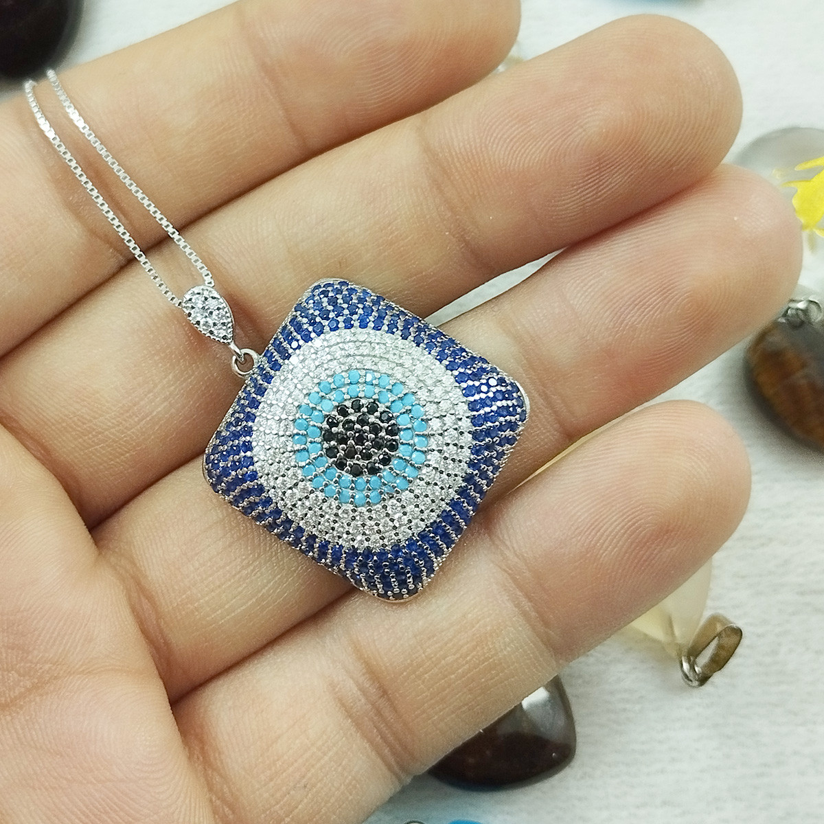 نیم ست نقره زنانه سلین کالا مدل چشم نظر Pc2-13