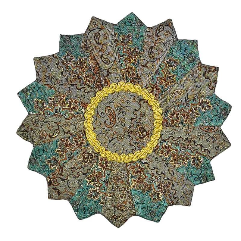 رومیزی ترمه مدل چهل تکه دوزی گلستان کد K35-35