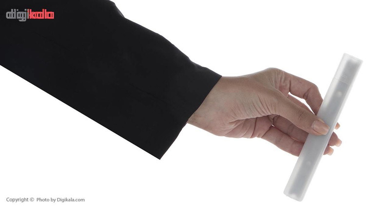 کاتر  کد TC10 به همراه 10عدد تیغ یدک 15 سانتی