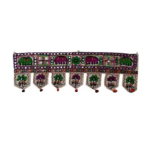 آویز سوزن دوزی مدل A-289