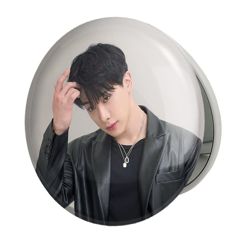 آینه جیبی خندالو طرح ونهو گروه مانستا اکس Monsta X مدل تاشو کد 21196