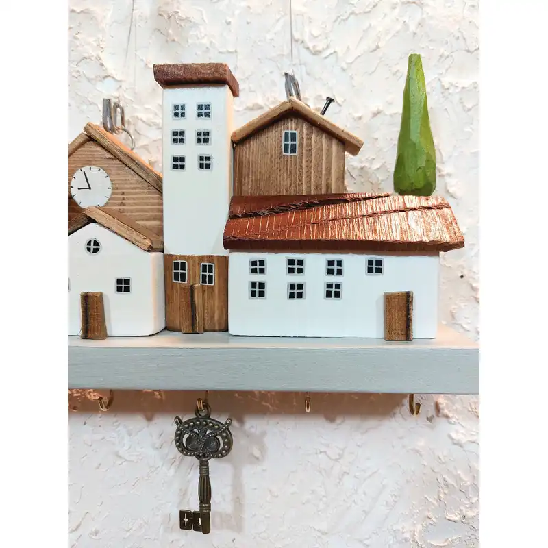 جاکلیدی چوبی مدل دهکده فانتزی کد 5213L