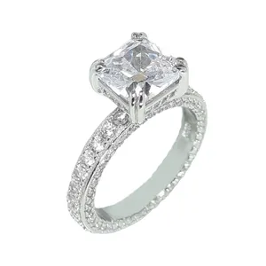 انگشتر نقره زنانه مدل سولیتر کد 105