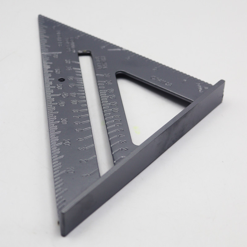 گونیا نجاری مدل مثلی کد YP-ALUMINIYM 18*18CM