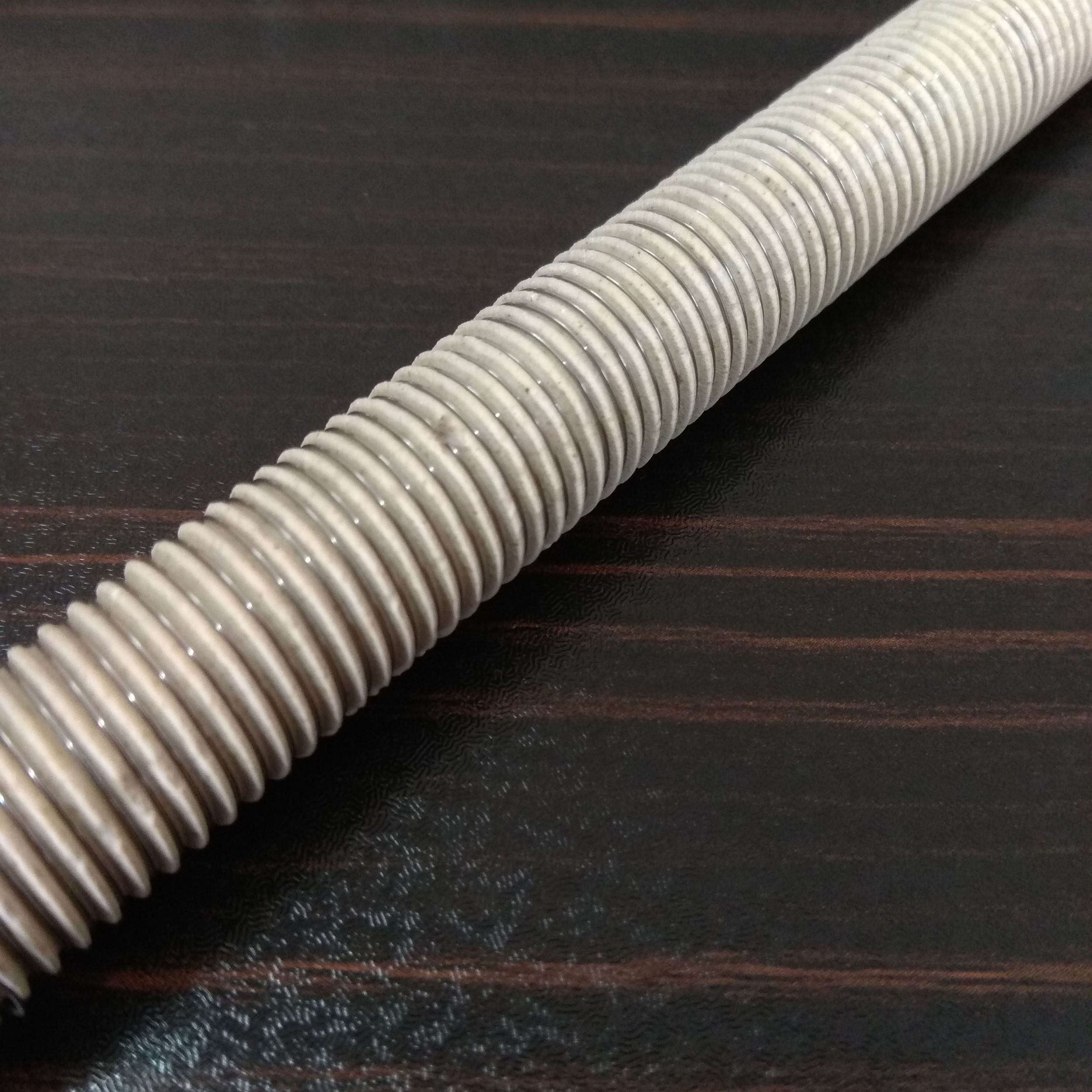 المنت بخاری برقی مدل 25 C المنت بخاری برقی مدل 25 C