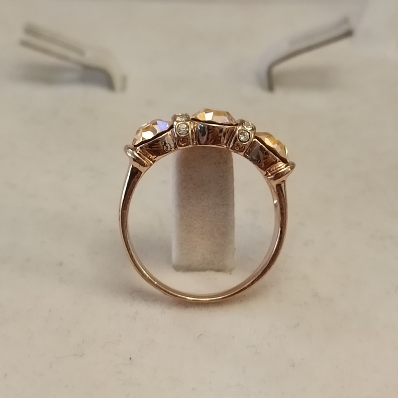 انگشتر زنانه مدل حلقه