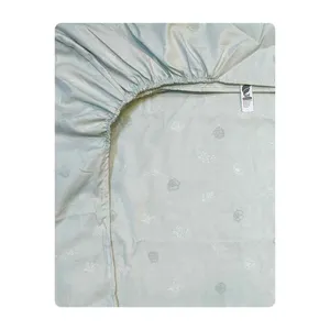 ملحفه نخی آدنو مدل هلیا کد IR209 دونفره سایز 180x200 سانتی متر