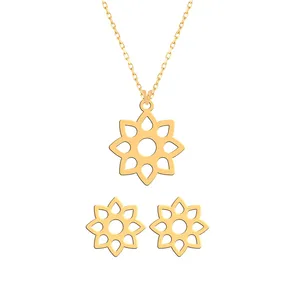 نیم ست طلا 18 عیار زنانه فرشته طرح اسلیمی مدل  WHSLZ-000003